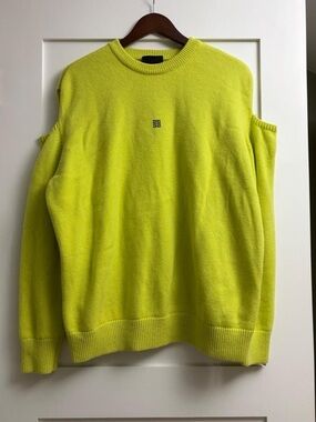 Givenchy 4g Cold Shoulder Wool & Cashmere Sweater